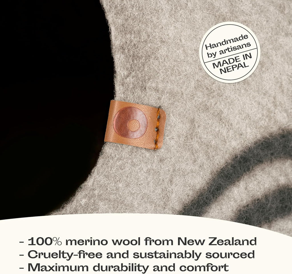 Premium Felt Cat Cave – Handmade 100% Merino Wool Cat Bed for Indoor Use (Light Grey, Medium)